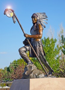 Kathy Wardle, Warrior, bronze, 168 x 42 x 54.